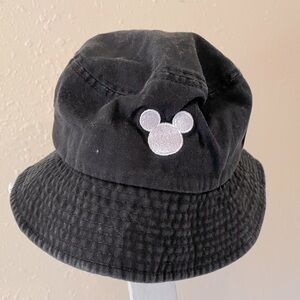 Disney Bucket Hat Size 3/22